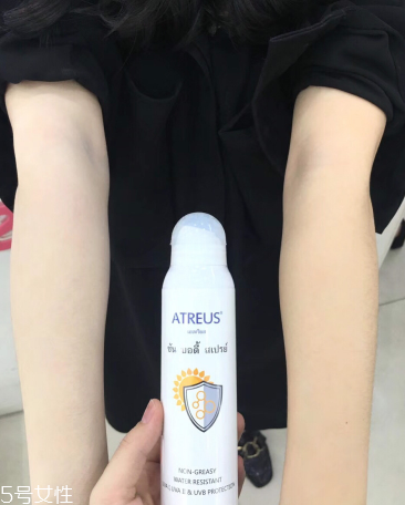 防曬噴霧里面有酒精嗎？防曬噴霧都有酒精嗎？