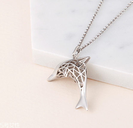 今年流行什么鎖骨鏈？鎖骨鏈流行什么款式？