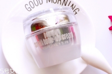 素顏霜是彩妝嗎？素顏霜屬于彩妝嗎？