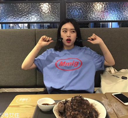 t恤什么顏色好看？t恤買什么顏色好？