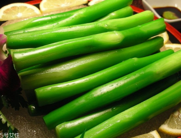 芥蘭能和雞蛋一起吃嗎？芥蘭和雞蛋的做法