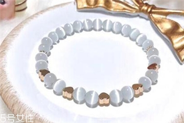 貓眼石怎么辨別真假？貓眼石真假鑒定方法