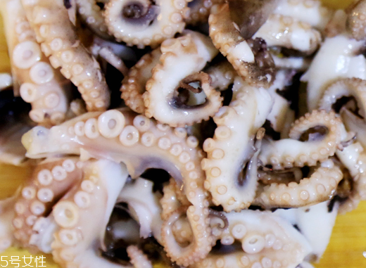 章魚會(huì)噴墨汁嗎？章魚的墨汁能吃嗎？