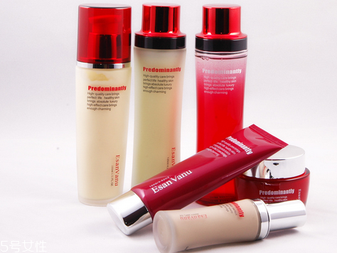 怎么看化妝品有沒有過期 化妝品壞掉的現(xiàn)象有哪些 怎么看化妝品有沒有過期 化妝品壞掉的現(xiàn)象有哪些