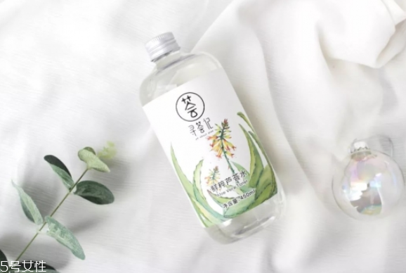 夏天適合用什么護膚品 夏天適合的護膚品