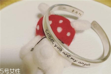 手鐲變形如何修復(fù)？手鐲變形了怎么處理？