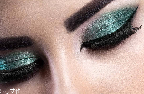 眼影會(huì)過敏嗎？有人對(duì)眼影過敏嗎？