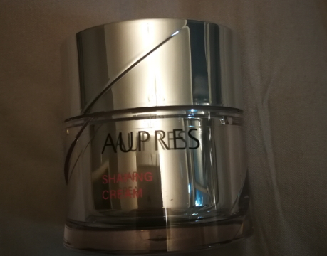 歐珀萊和雅詩蘭黛哪個好？