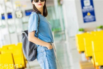 雙肩包配什么衣服好看？雙肩包搭配圖片