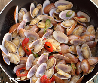 文蛤下酒嗎？文蛤能和酒一起吃嗎？