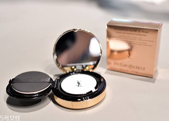 氣墊是干的還是濕的？氣墊都是濕的嗎？