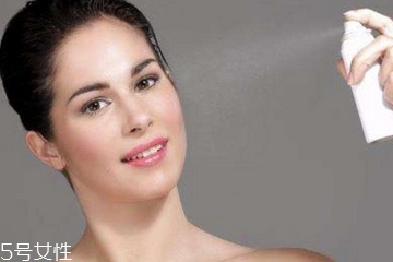 化妝水是卸妝水嗎？化妝水是卸妝的嗎？