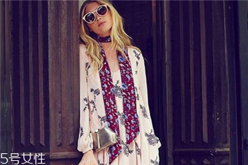 旅游穿什么裙子好看？旅游穿搭圖片