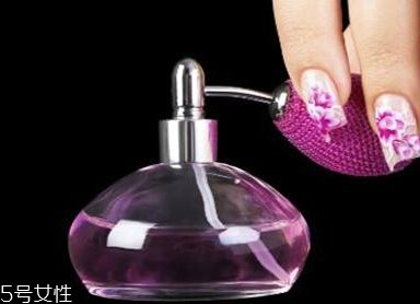 房間噴了香水怎么去除 房間香水味怎么最快去掉 房間噴了香水怎么去除 房間香水味怎么最快去掉