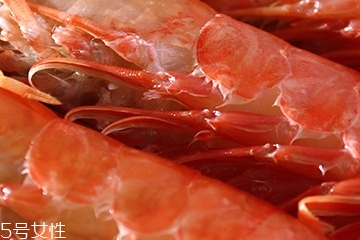 阿根廷紅蝦怎么洗？怎么把阿根廷紅蝦洗干凈？