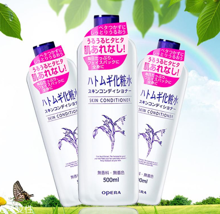 化妝水進(jìn)眼睛怎么辦？化妝水辣眼睛怎么回事？