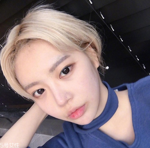 短發(fā)有劉海好看還是沒(méi)有劉海好看 短發(fā)有劉海發(fā)型圖片 短發(fā)有劉海好看還是沒(méi)有劉海好看 短發(fā)有劉海發(fā)型圖片