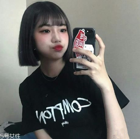 短發(fā)有劉海好看還是沒(méi)有劉海好看 短發(fā)有劉海發(fā)型圖片 短發(fā)有劉海好看還是沒(méi)有劉海好看 短發(fā)有劉海發(fā)型圖片