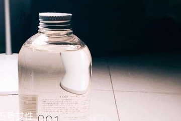 玉肌洗發(fā)水控油嗎？玉肌洗發(fā)水有控油功效嗎？