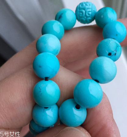 怎么判斷綠松石真假？綠松石手串真假鑒別
