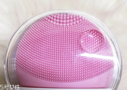 luna和飛利浦潔面儀哪個(gè)好？luna和飛利浦潔面儀對(duì)比