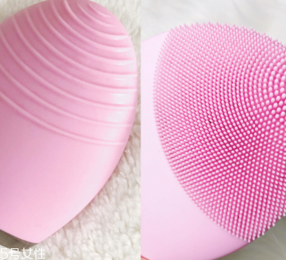 luna和飛利浦潔面儀哪個(gè)好？luna和飛利浦潔面儀對(duì)比