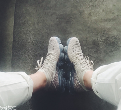 氣墊鞋可以水洗嗎？氣墊鞋用水洗好嗎？