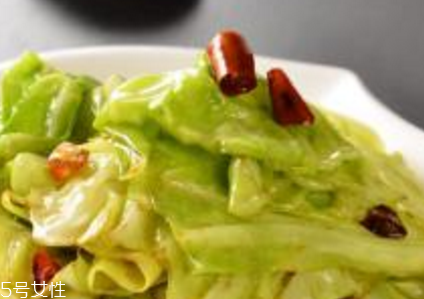 牛心菜和牛有關系嗎？牛心菜和牛沒有關系