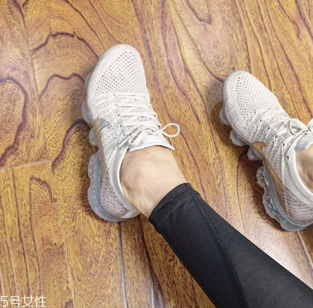 氣墊鞋適合爬山嗎？氣墊鞋可以爬山穿嗎？