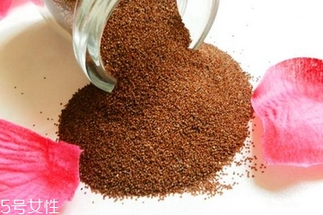 海藻面膜的功效與作用 用海藻面膜有什么好處？