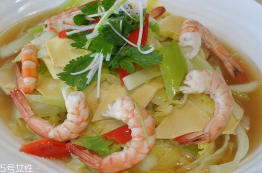 牛心菜能和蝦一起吃嗎？牛心菜和蝦的做法