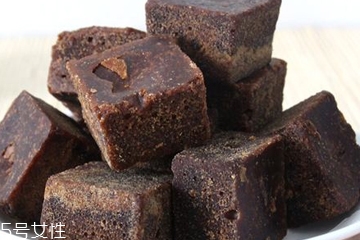 紅糖面膜用什么紅糖最好？用紅糖怎么敷臉美白？