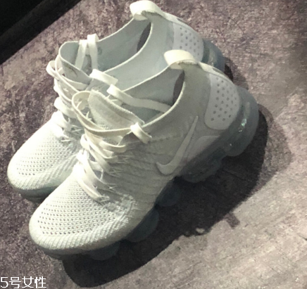 氣墊鞋穿起來(lái)什么感覺(jué)？氣墊鞋穿著舒服嗎？