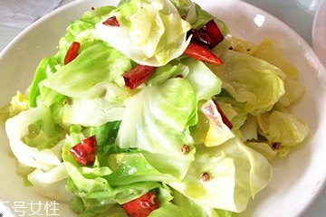 牛心菜的營(yíng)養(yǎng)成分 牛心菜的營(yíng)養(yǎng)成分是什么？