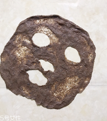 海藻面膜要洗嗎？海藻面膜敷完要洗臉嗎？