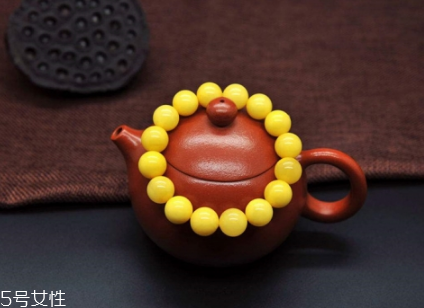 蜜蠟手串怎么盤？蜜蠟手串盤玩技巧