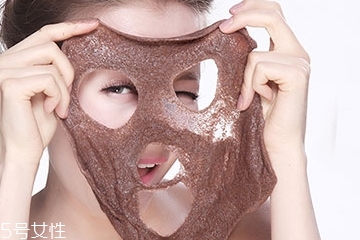 海藻面膜用什么水調(diào)最好？海藻面膜和什么調(diào)最好？