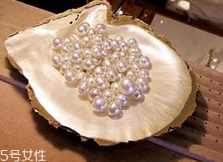 珍珠粉能敷在眼周嗎？珍珠粉敷在眼周的功效