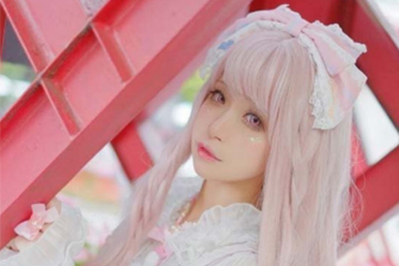 玫瑰金發(fā)色顯白嗎？