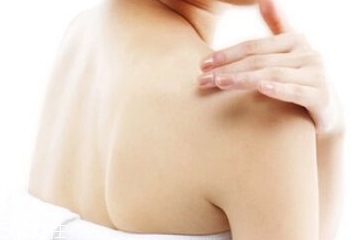 洗澡后身體乳什么時間涂？身體乳涂晚了會怎樣？