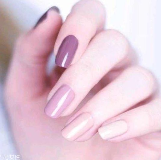 美甲跳色什么意思？美甲跳色有什么作用？