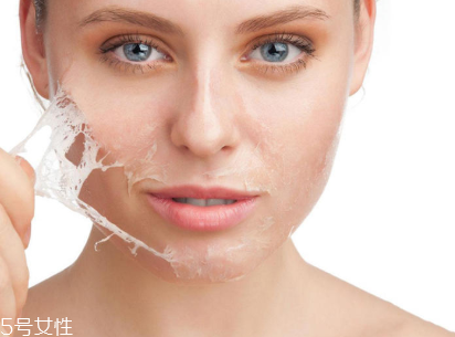 頑固痘痘怎么消除？油皮為什么反復(fù)爆痘？