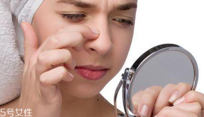 頑固痘痘怎么消除？油皮為什么反復(fù)爆痘？