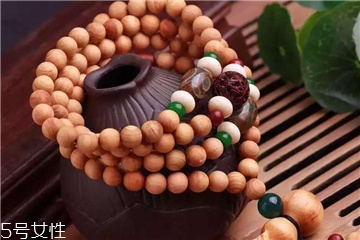 崖柏手串有什么好處？崖柏手串功效介紹