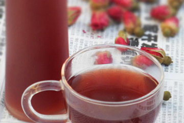 玫瑰水怎么做？自制玫瑰水