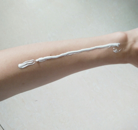 溫碧泉防曬霜保質(zhì)期 溫碧泉防曬霜生產(chǎn)日期 溫碧泉防曬霜保質(zhì)期 溫碧泉防曬霜生產(chǎn)日期