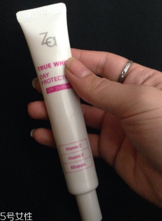 隔離霜直接用手涂嗎？隔離霜用手涂有什么壞處？