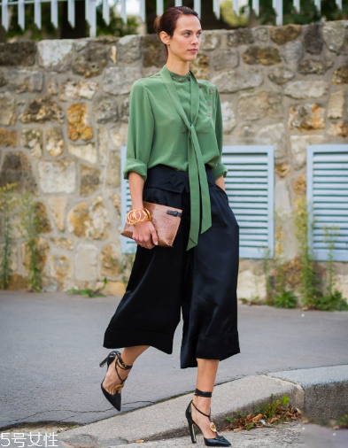 褲子上的墨水怎么洗掉？褲子沾上墨水怎么清洗？