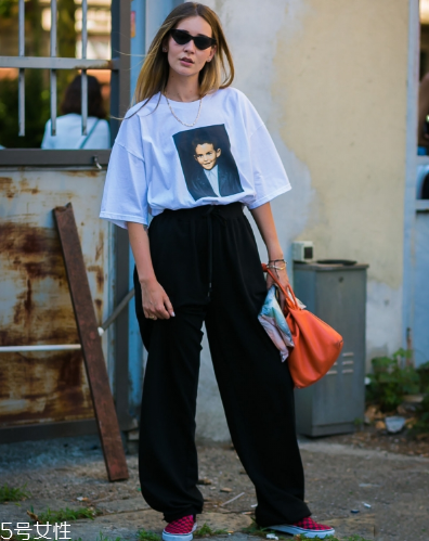 褲子什么面料最好？褲子買哪種面料好？