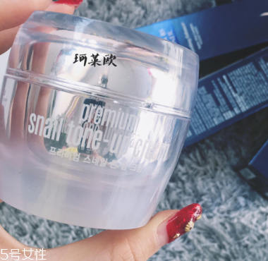 長期用素顏霜會變黑嗎？長期用素顏霜的后果